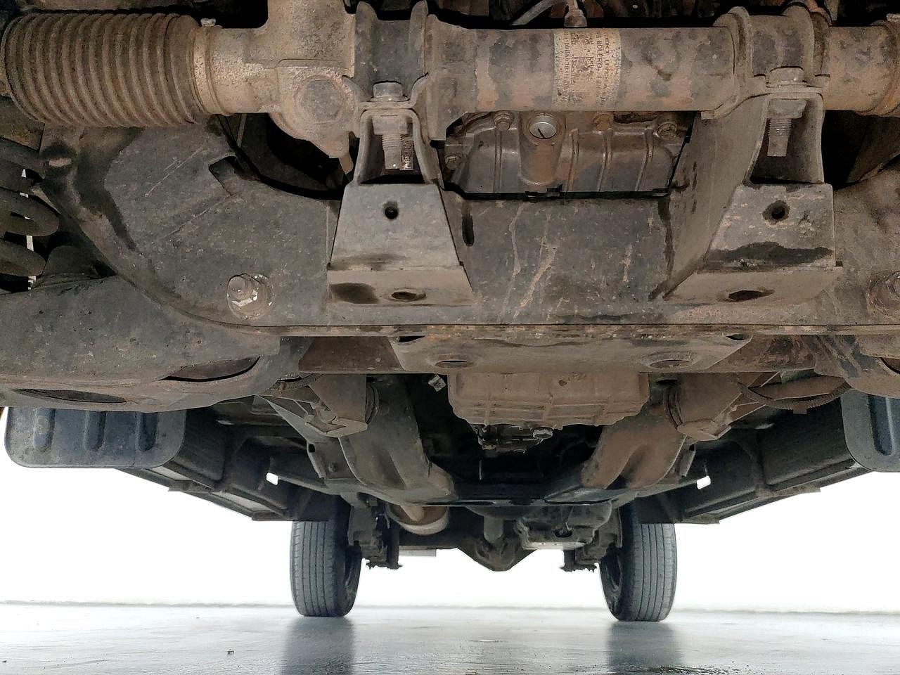 Used 2020 Mahindra Bolero B6 (O) Diesel Manual extra FRONT LEFT UNDERBODY VIEW