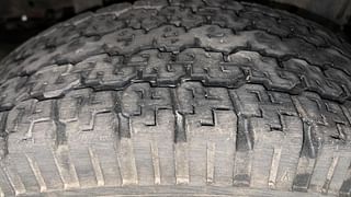 Used 2018 Mahindra Thar [2010-2019] CRDe 4x4 AC Diesel Manual tyres RIGHT FRONT TYRE TREAD VIEW