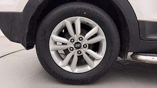 Used 2016 Hyundai Creta [2015-2018] 1.6 SX Diesel Manual tyres RIGHT REAR TYRE RIM VIEW