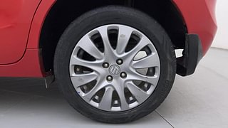 Used 2017 Maruti Suzuki Baleno [2015-2019] Alpha AT Petrol Petrol Automatic tyres LEFT REAR TYRE RIM VIEW