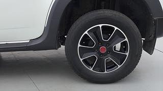 Used 2016 Renault Duster [2015-2019] 85 PS RXS MT Diesel Manual tyres LEFT REAR TYRE RIM VIEW