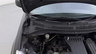 Used 2010 Maruti Suzuki Swift Dzire [2008-2012] LXI Petrol Manual engine ENGINE RIGHT SIDE HINGE & APRON VIEW