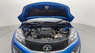Used 2017 Tata Nexon [2017-2020] XZ Plus Dual Tone Roof Diesel Diesel Manual engine ENGINE & BONNET OPEN FRONT VIEW