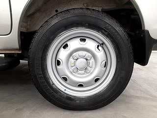 Used 2020 Maruti Suzuki Eeco AC 5 STR Petrol Manual tyres LEFT REAR TYRE RIM VIEW
