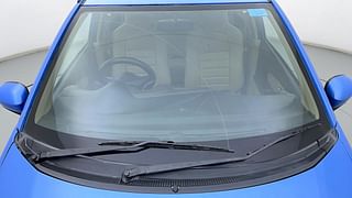 Used 2013 Honda Brio [2011-2016] V MT Petrol Manual exterior FRONT WINDSHIELD VIEW