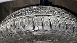 Used 2017 Hyundai Grand i10 [2017-2020] Sportz (O) 1.2 kappa VTVT Petrol Manual tyres LEFT FRONT TYRE TREAD VIEW