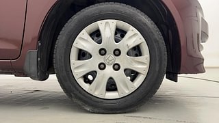 Used 2015 Honda Amaze [2013-2016] 1.2 S i-VTEC Petrol Manual tyres RIGHT FRONT TYRE RIM VIEW