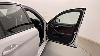 Used 2018 BMW 5 Series [2017-2021] 530d M Sport Diesel Automatic interior RIGHT FRONT DOOR OPEN VIEW