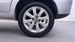 Used 2016 Tata Zest [2014-2019] XTA Diesel Diesel Automatic tyres LEFT REAR TYRE RIM VIEW