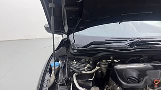 Used 2019 Honda Civic [2019-2021] ZX MT Diesel Diesel Manual engine ENGINE RIGHT SIDE HINGE & APRON VIEW