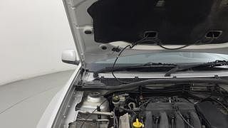 Used 2014 Nissan Terrano [2013-2017] XL Petrol Petrol Manual engine ENGINE RIGHT SIDE HINGE & APRON VIEW