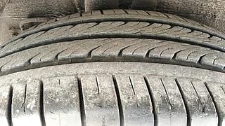 Used 2015 Hyundai Elite i20 [2014-2018] Magna 1.2 Petrol Manual tyres RIGHT REAR TYRE TREAD VIEW