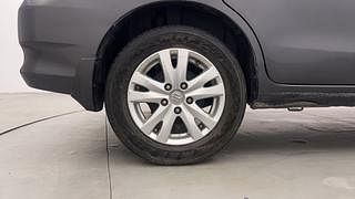 Used 2016 Maruti Suzuki Ertiga [2015-2018] ZXI+ Petrol Manual tyres RIGHT REAR TYRE RIM VIEW