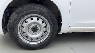 Used 2010 Maruti Suzuki Ritz [2009-2012] Lxi Petrol Manual tyres LEFT FRONT TYRE RIM VIEW