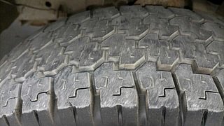 Used 2020 Mahindra Bolero B6 (O) Diesel Manual tyres RIGHT FRONT TYRE TREAD VIEW