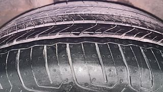 Used 2018 Hyundai Verna [2017-2020] 1.6 CRDI SX (O) Diesel Manual tyres RIGHT REAR TYRE TREAD VIEW