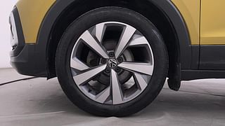 Used 2022 Volkswagen Taigun Topline 1.0 TSI AT Petrol Automatic tyres LEFT FRONT TYRE RIM VIEW