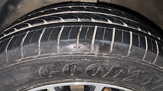 Used 2018 Maruti Suzuki Dzire [2017-2020] ZXi Plus AMT Petrol Automatic tyres LEFT FRONT TYRE TREAD VIEW