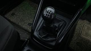 Used 2018 Ford EcoSport [2017-2021] Ambiente 1.5L TDCi Diesel Manual interior GEAR  KNOB VIEW