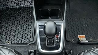 Used 2023 Maruti Suzuki Swift ZXI AMT Petrol Automatic interior GEAR  KNOB VIEW