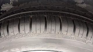 Used 2014 Hyundai i20 [2012-2014] Magna 1.2 Petrol Manual tyres RIGHT REAR TYRE TREAD VIEW