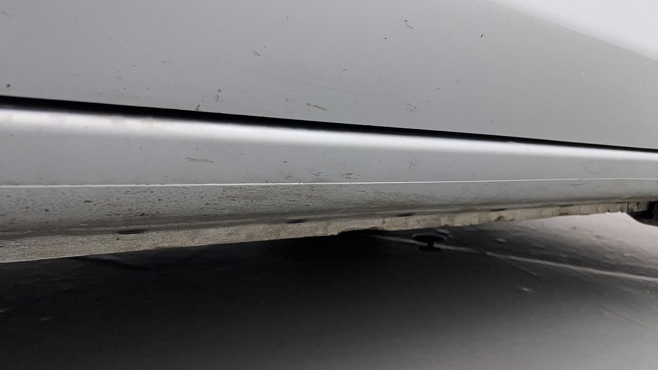 Used 2014 Nissan Micra [2013-2020] XV Petrol Petrol Manual dents MINOR SCRATCH