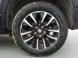 Used 2022 Maruti Suzuki Vitara Brezza [2020-2022] ZXI Plus AT Petrol Automatic tyres LEFT REAR TYRE RIM VIEW