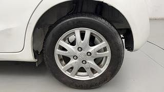 Used 2014 Honda Brio [2011-2016] VX AT Petrol Automatic tyres LEFT REAR TYRE RIM VIEW
