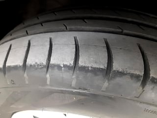 Used 2016 Hyundai Creta [2015-2018] 1.6 SX Plus Auto Diesel Automatic tyres LEFT FRONT TYRE TREAD VIEW