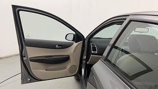 Used 2013 Hyundai i20 [2012-2014] Asta 1.2 Petrol Manual interior LEFT FRONT DOOR OPEN VIEW