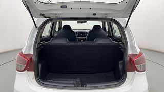 Used 2018 Hyundai Grand i10 [2017-2020] Magna AT 1.2 Kappa VTVT Petrol Automatic interior DICKY INSIDE VIEW