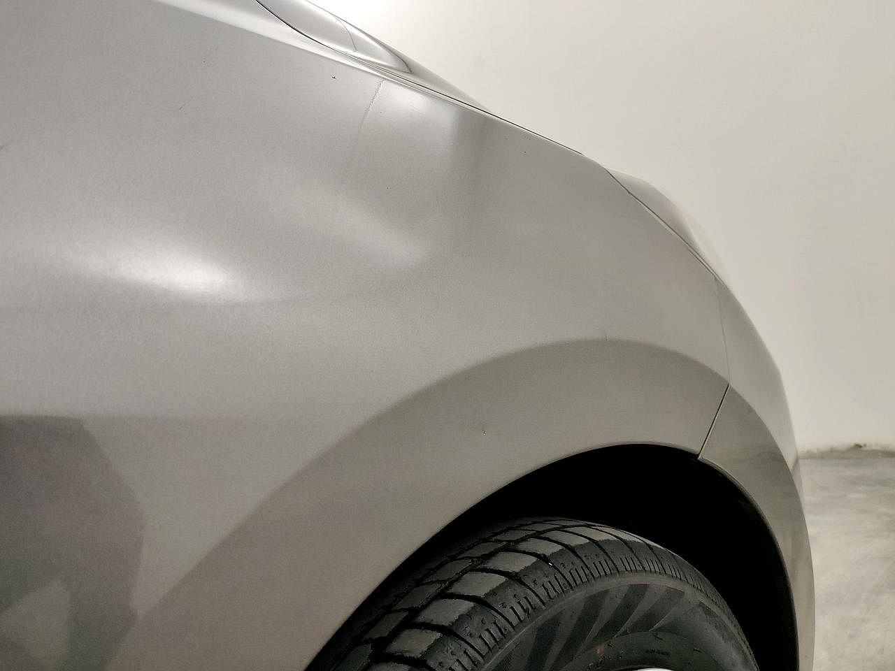 Used 2016 Maruti Suzuki Celerio ZXI AMT Petrol Automatic dents MINOR DENT