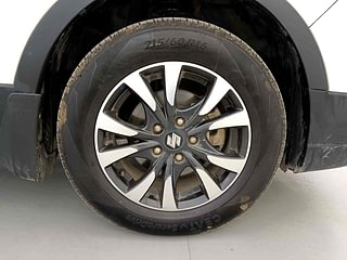 Used 2019 Maruti Suzuki S-Cross [2017-2020] Zeta 1.3 Diesel Manual tyres RIGHT FRONT TYRE RIM VIEW