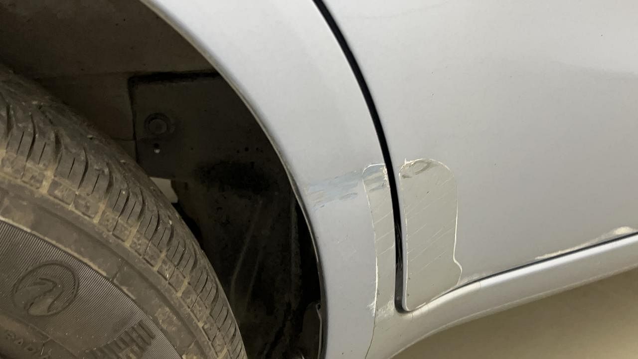 Used 2013 Maruti Suzuki Ritz [2012-2017] Vxi Petrol Manual dents MINOR SCRATCH