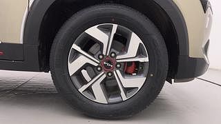 Used 2021 Kia Sonet GTX Plus 1.5 Diesel Manual tyres RIGHT FRONT TYRE RIM VIEW