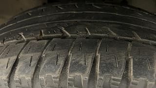 Used 2014 Tata Safari Storme [2012-2015] 2.2 EX 4x2 Diesel Manual tyres LEFT FRONT TYRE TREAD VIEW
