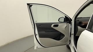 Used 2022 Hyundai Aura S 1.2 CNG Petrol Petrol+cng Manual interior LEFT FRONT DOOR OPEN VIEW