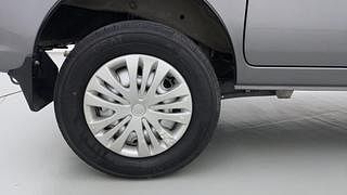 Used 2022 Maruti Suzuki Eeco AC(O) 5 STR Petrol Manual tyres RIGHT REAR TYRE RIM VIEW