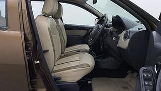 Used 2013 Renault Duster [2012-2015] 110 PS RxZ 4x2 MT Diesel Manual interior RIGHT SIDE FRONT DOOR CABIN VIEW