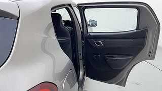 Used 2018 Renault Kwid [2015-2019] 1.0 RXT AMT Opt Petrol Automatic interior RIGHT REAR DOOR OPEN VIEW