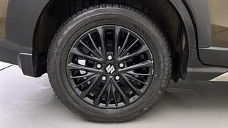 Used 2019 Maruti Suzuki XL6 [2019-2022] Alpha AT Petrol Petrol Automatic tyres RIGHT REAR TYRE RIM VIEW