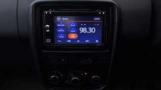 Used 2015 Renault Duster [2012-2015] 85 PS RxE Diesel Manual interior MUSIC SYSTEM & AC CONTROL VIEW