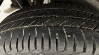 Used 2018 Maruti Suzuki Wagon R 1.0 [2015-2019] VXI AMT Petrol Automatic tyres RIGHT REAR TYRE TREAD VIEW