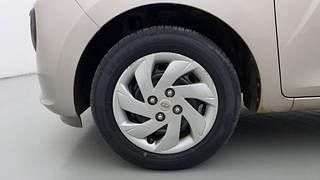 Used 2018 Hyundai New Santro 1.1 Sportz AMT Petrol Automatic tyres LEFT FRONT TYRE RIM VIEW