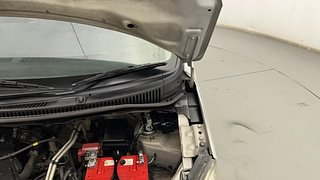 Used 2014 Maruti Suzuki Wagon R 1.0 [2010-2019] VXi Petrol Manual engine ENGINE LEFT SIDE HINGE & APRON VIEW
