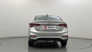 Used 2018 Hyundai Verna [2017-2020] 1.6 CRDI SX + AT Diesel Automatic exterior BACK VIEW