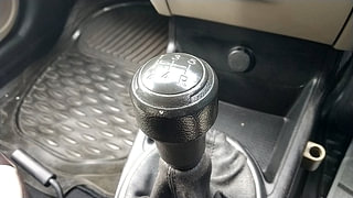 Used 2012 Hyundai i20 [2010-2012] Era 1.2 Petrol Manual interior GEAR  KNOB VIEW