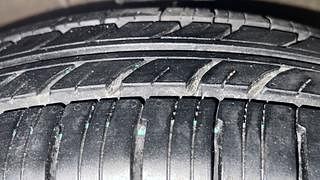 Used 2014 Maruti Suzuki Ritz [2012-2017] Vxi Petrol Manual tyres RIGHT FRONT TYRE TREAD VIEW