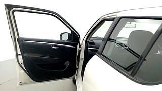 Used 2014 Maruti Suzuki Swift [2011-2017] VDi Diesel Manual interior LEFT FRONT DOOR OPEN VIEW