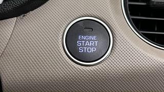 Used 2014 Hyundai Grand i10 [2013-2017] Asta 1.2 Kappa VTVT Petrol Manual top_features Keyless start